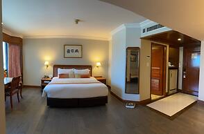 Topland Hotel & Convention Centre