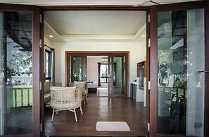 Southern Lanta Resort