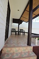 Southern Lanta Resort