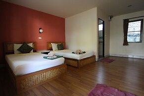 Southern Lanta Resort