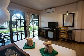 Southern Lanta Resort