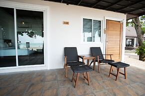 Southern Lanta Resort