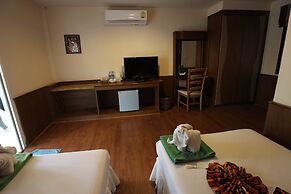 Southern Lanta Resort