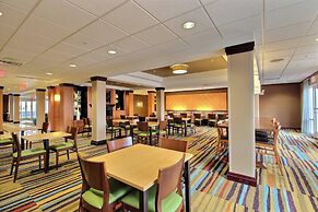Fairfield Inn & Suites by Marriott Milwaukee Airport