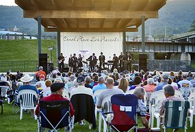 Fairfield Inn & Suites by Marriott Cumberland