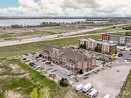 Comfort Inn & Suites Brighton Denver NE Medical Center