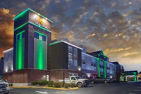 La Quinta Inn & Suites by Wyndham Stonington-Mystic Area