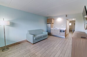 Seashire Inn & Suites