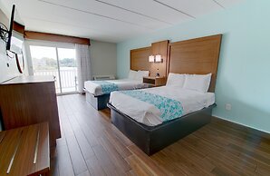 Seashire Inn & Suites