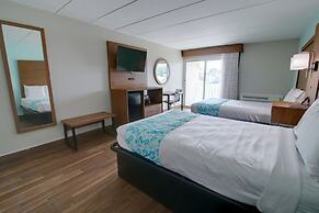 Seashire Inn & Suites