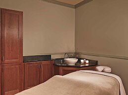 The Equinox Golf Resort & Spa