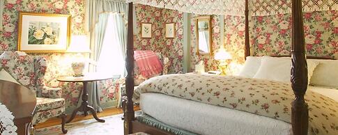 The Stockbridge Country Inn Closest B&B to Norman Rockwell Museum and 