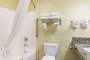 Best Western Plus Brunswick Inn & Suites