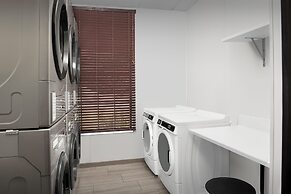 Staybridge Suites North Charleston by IHG