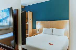 ibis Barcelona Glories 22