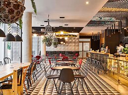 ibis Barcelona Glories 22