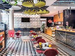 ibis Barcelona Glories 22