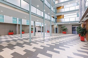 Quest Caroline Springs