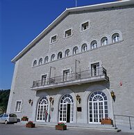 Parador De Vic Sau