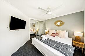 Le Beach Apartments