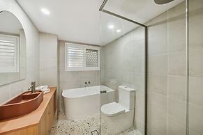 Le Beach Apartments
