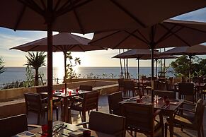 Kafuu Resort Fuchaku Condo Hotel