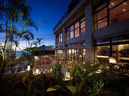 Kafuu Resort Fuchaku Condo Hotel