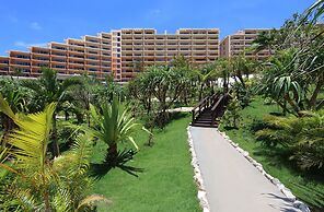 Kafuu Resort Fuchaku Condo Hotel