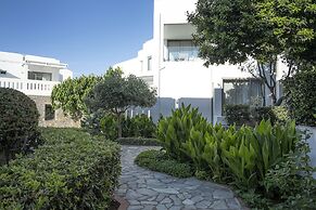 Maritimo Beach Hotel