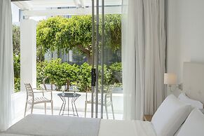 Maritimo Beach Hotel