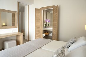 Maritimo Beach Hotel