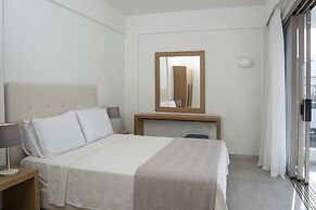 Maritimo Beach Hotel