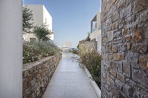 Maritimo Beach Hotel