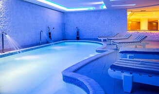 Serenity Alpha Beach