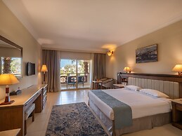 Serenity Alpha Beach