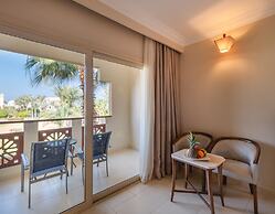 Serenity Alpha Beach