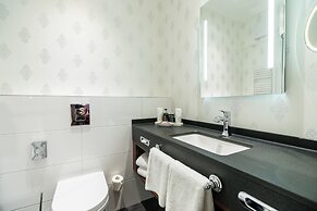 Schlosshotel Weyberhöfe