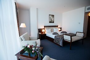 Grand Hotel Astrakhan