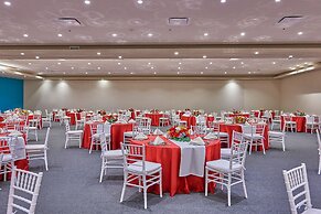 City Express Suites by Marriott Toluca