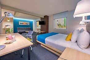 City Express Suites by Marriott Toluca