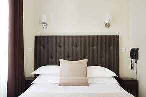 Hôtel Lion d'Or Louvre