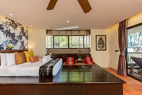 Khaolak Wanaburee Resort