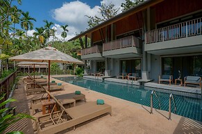 Khaolak Wanaburee Resort