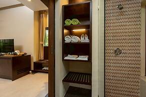Khaolak Wanaburee Resort