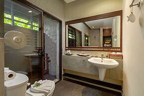 Khaolak Wanaburee Resort