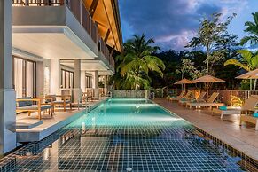 Khaolak Wanaburee Resort