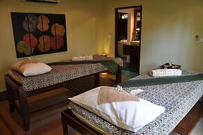 Khaolak Wanaburee Resort