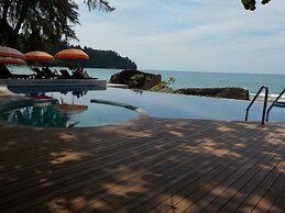 Khaolak Wanaburee Resort