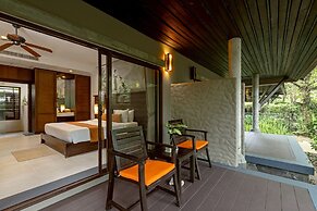 Khaolak Wanaburee Resort