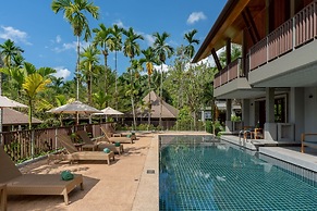 Khaolak Wanaburee Resort
